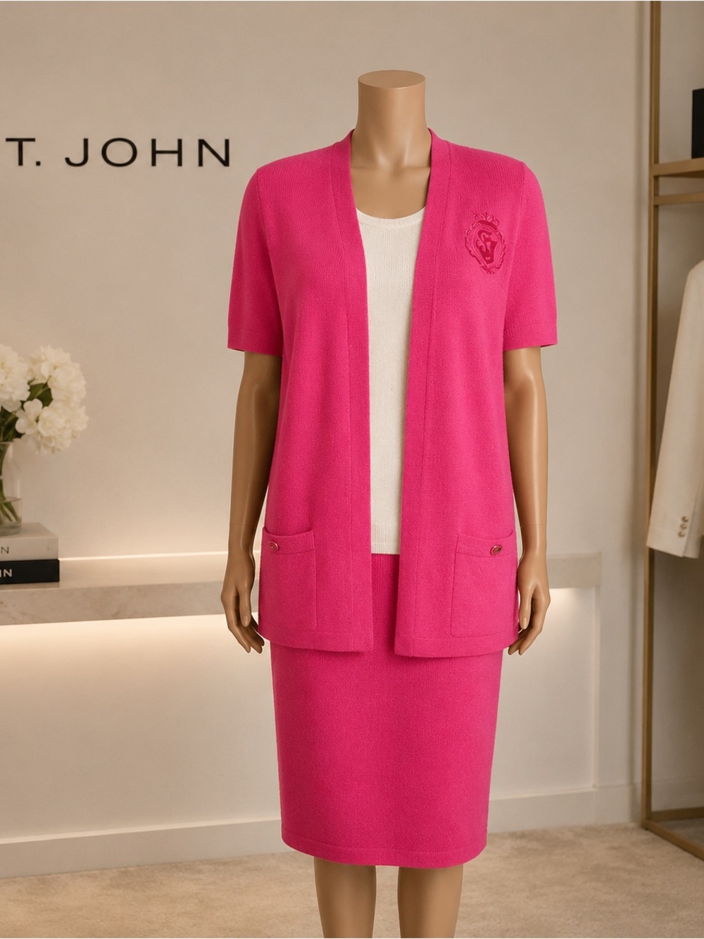 Vintage St. John Collection Fuchsia Pink and white Knit Dress & Cardigan Set - Picture 11 of 11